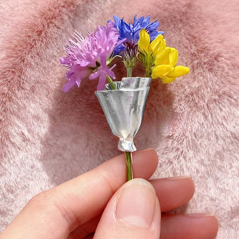 🌸Bärbar Blomsterbrosch Nål ✨