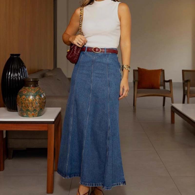 💃 A-linjeformad maxikjol i denim – ger en längre och smalare silhuett