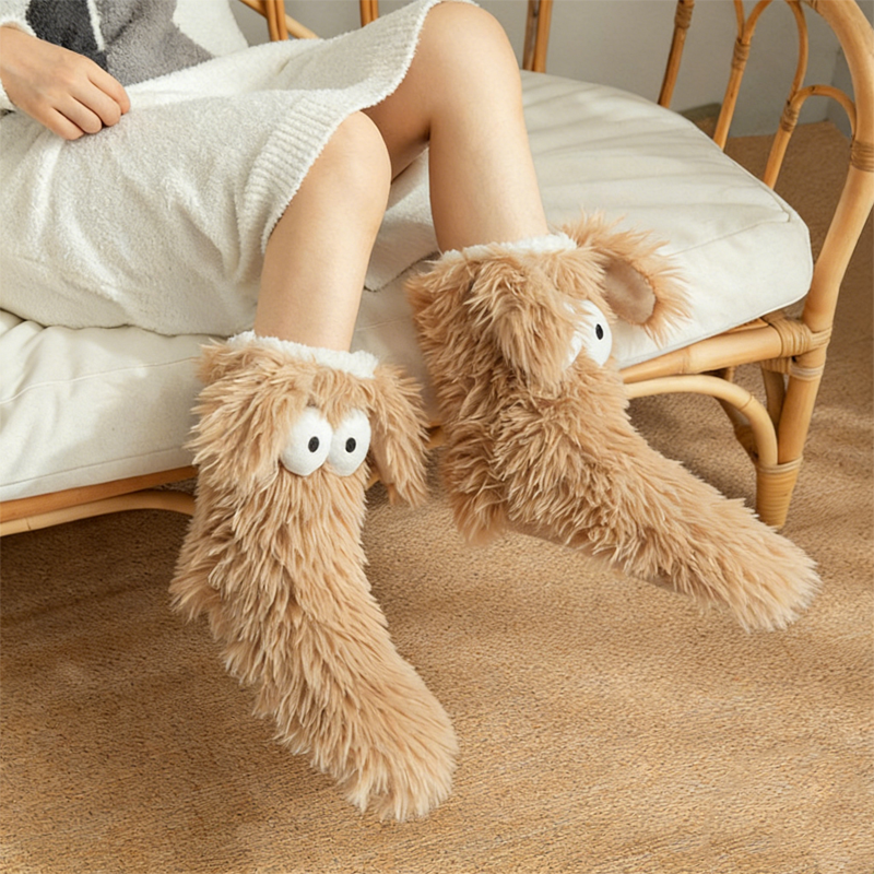 🧦💥Dam plysch‑toffelstrumpor – Tjock fleecefodrade halkfria golvstrumpor, perfekta för hemmabruk på vintern ✨
