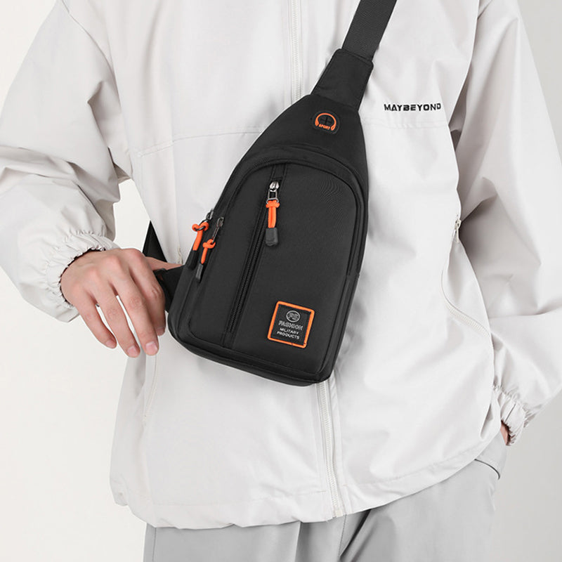 ⏰️50% Rabatt – Endast denna vecka!🎒✨ Vattentät crossbody-väska med flera fickor – smart förvaring, justerbar rem, hörlursuttag 🌧️