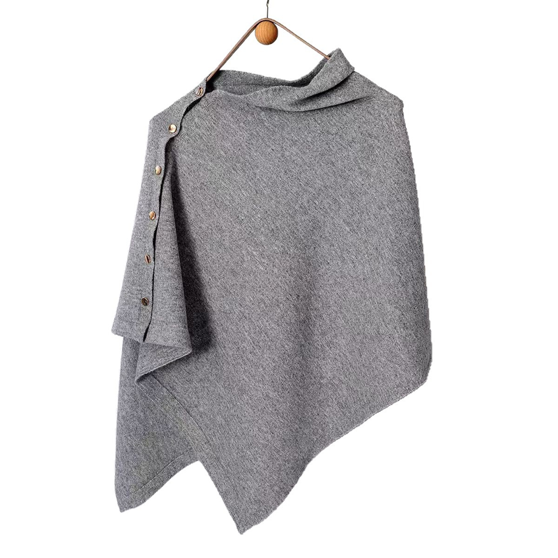 Nya ankomster📦🍂Stilfull poncho med sidoknappar för kvinnor