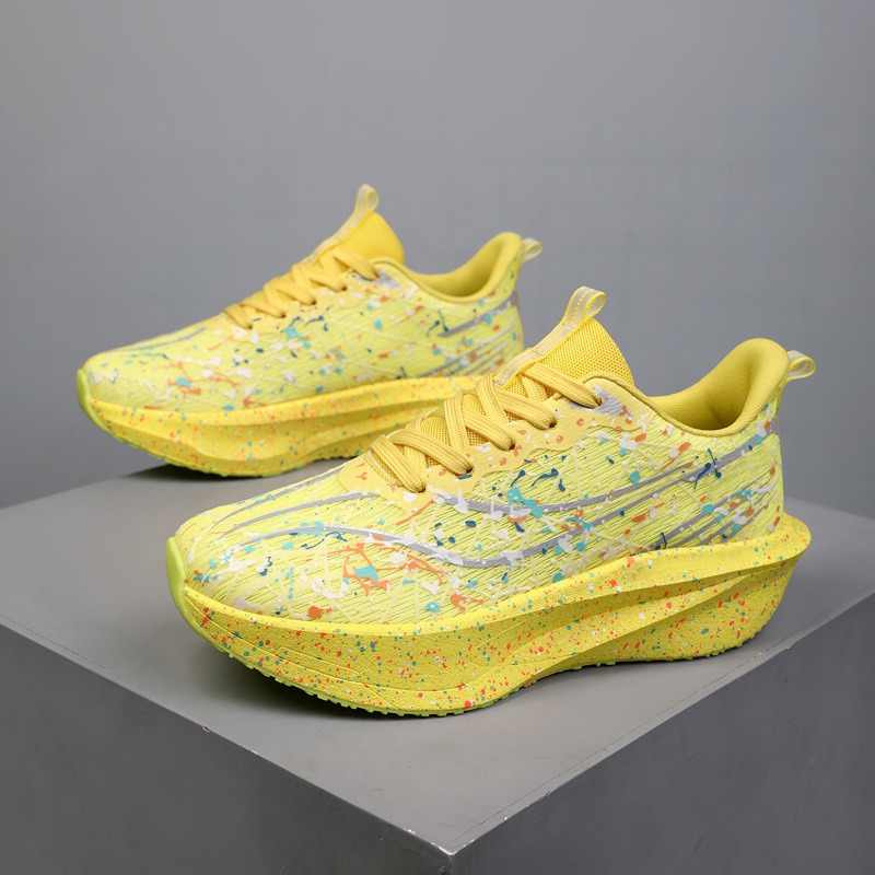 Lättvikts sportskor från Luminous Fashion
