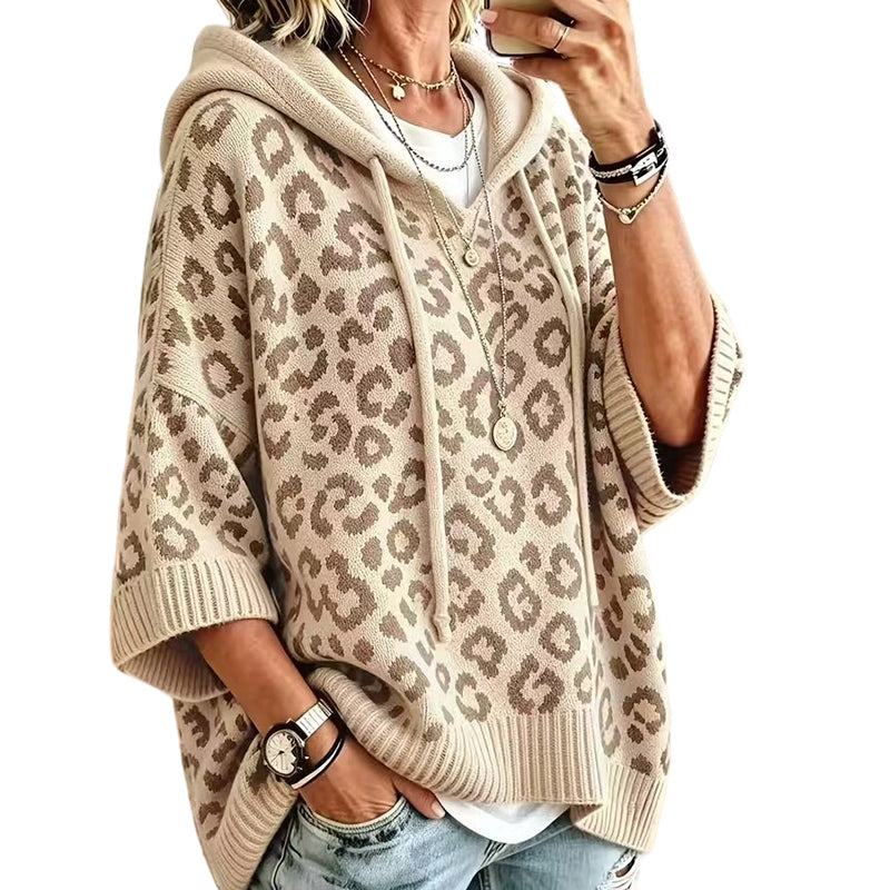 Leopardmönstrad Stickad Huvtröja för Dam – Mjuk Oversized Tröja för Hösten